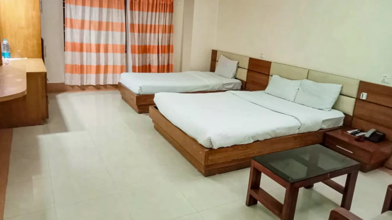 AC Double Deluxe Room photo 1