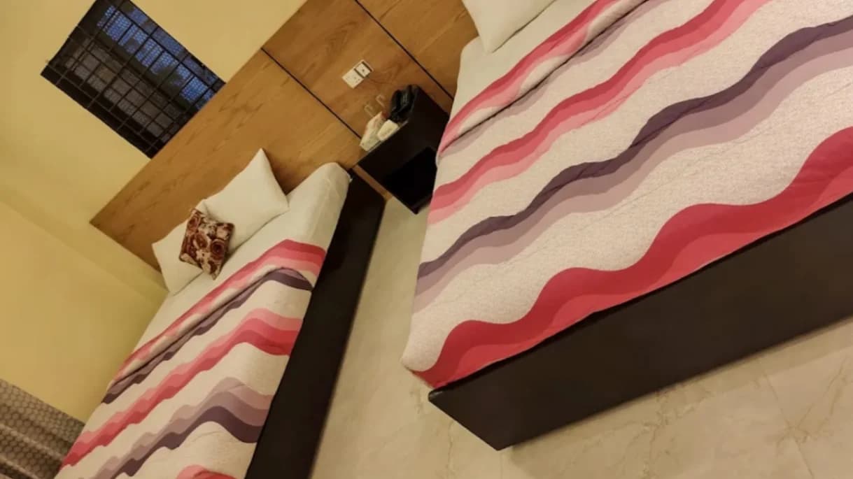 Non AC Double Room photo 1