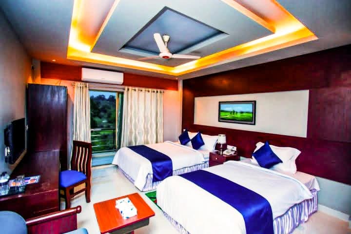 Royal Family Suite photo 1