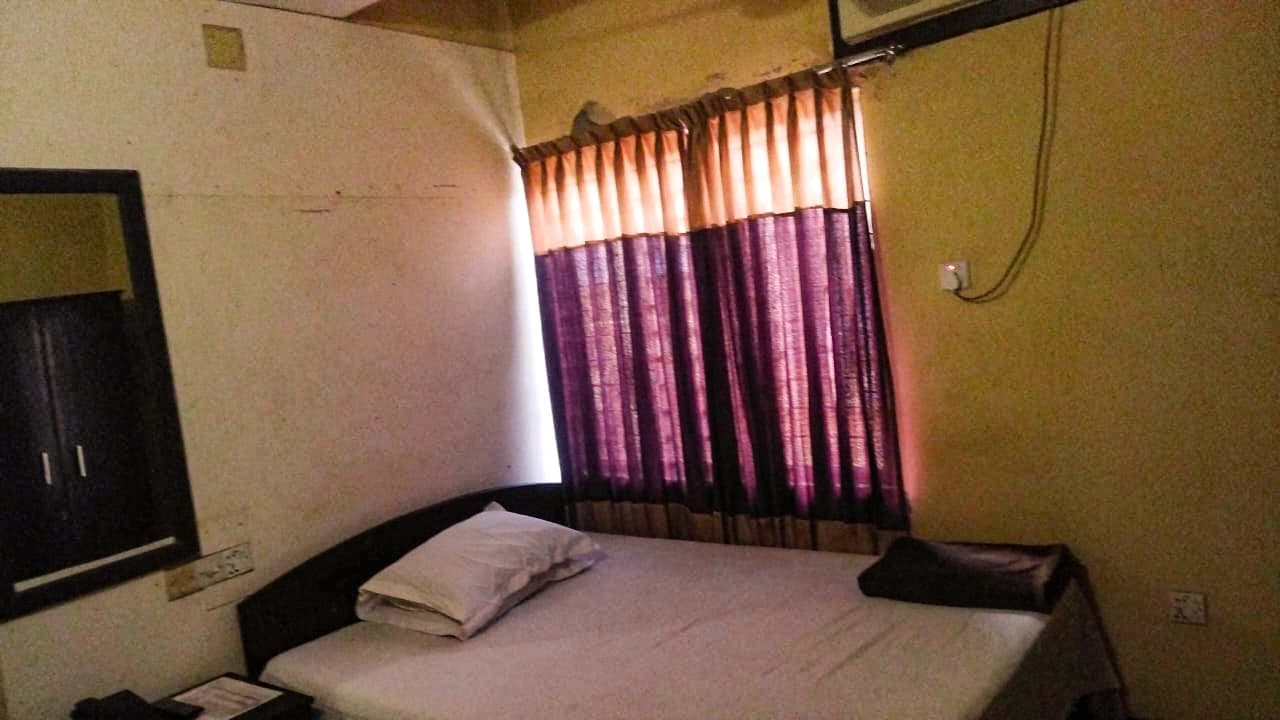 Double Bed Room - 01 photo 1