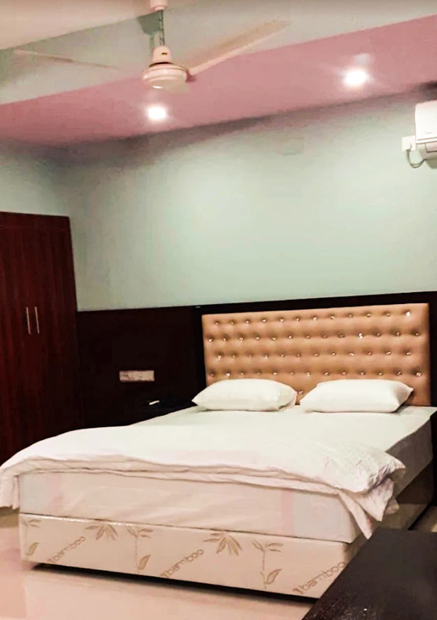 AC Couple Bed Room - 01 photo 1
