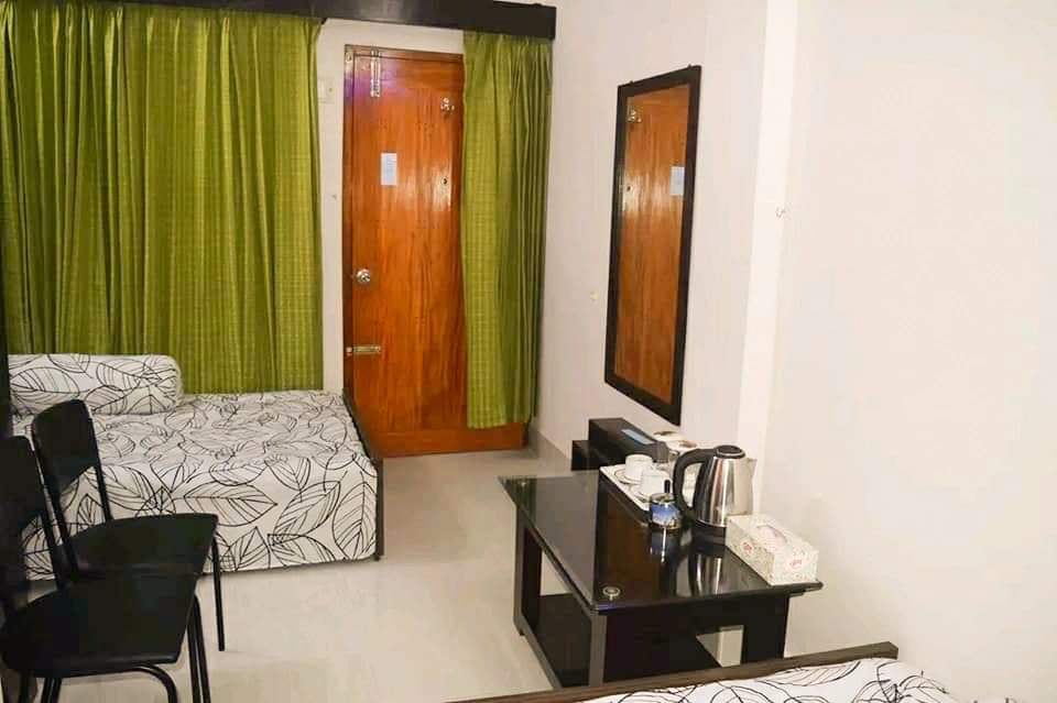 AC Double Bed Room - 01 photo 1