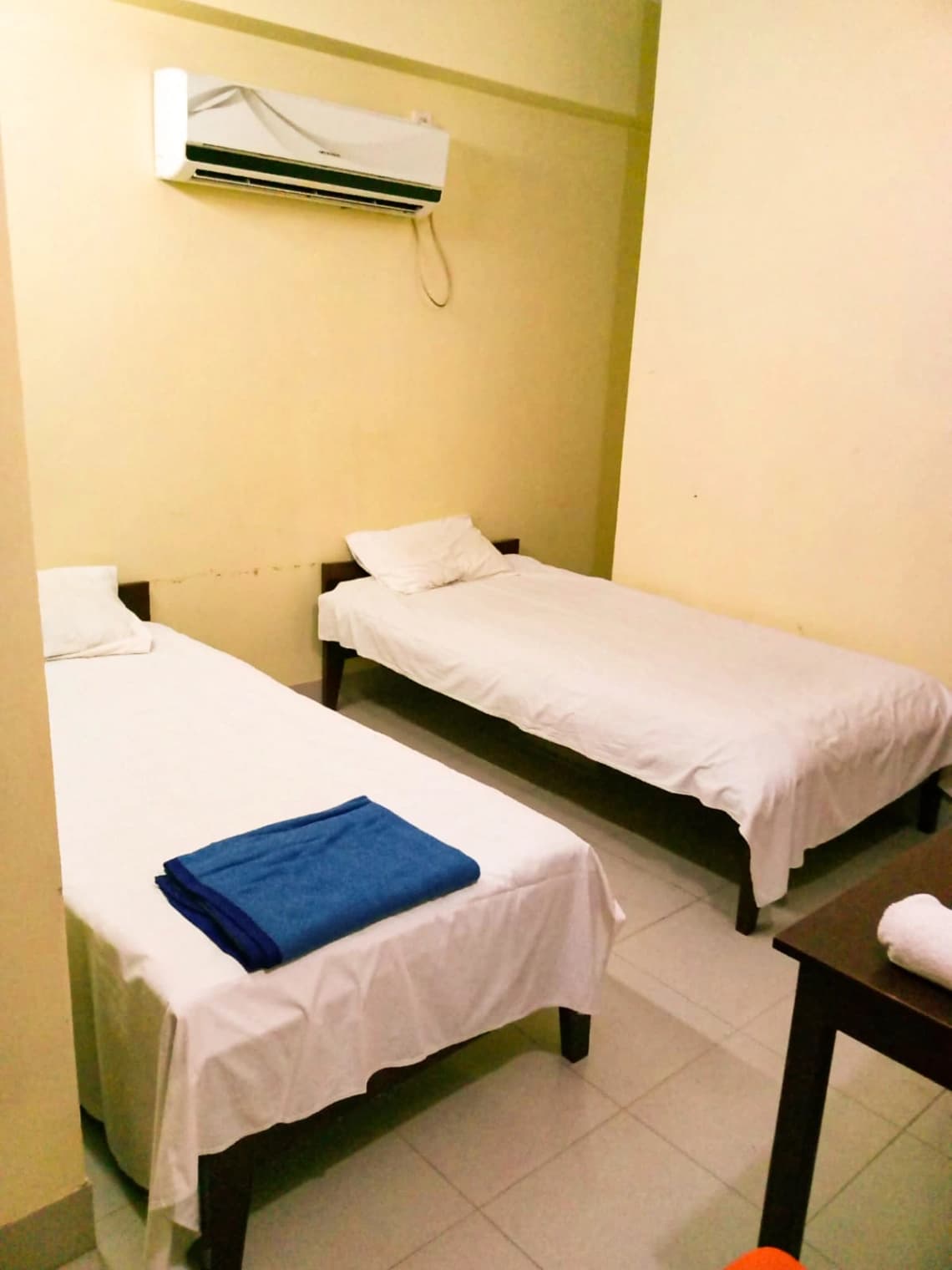 AC Twin Bed Room - 01 photo 1