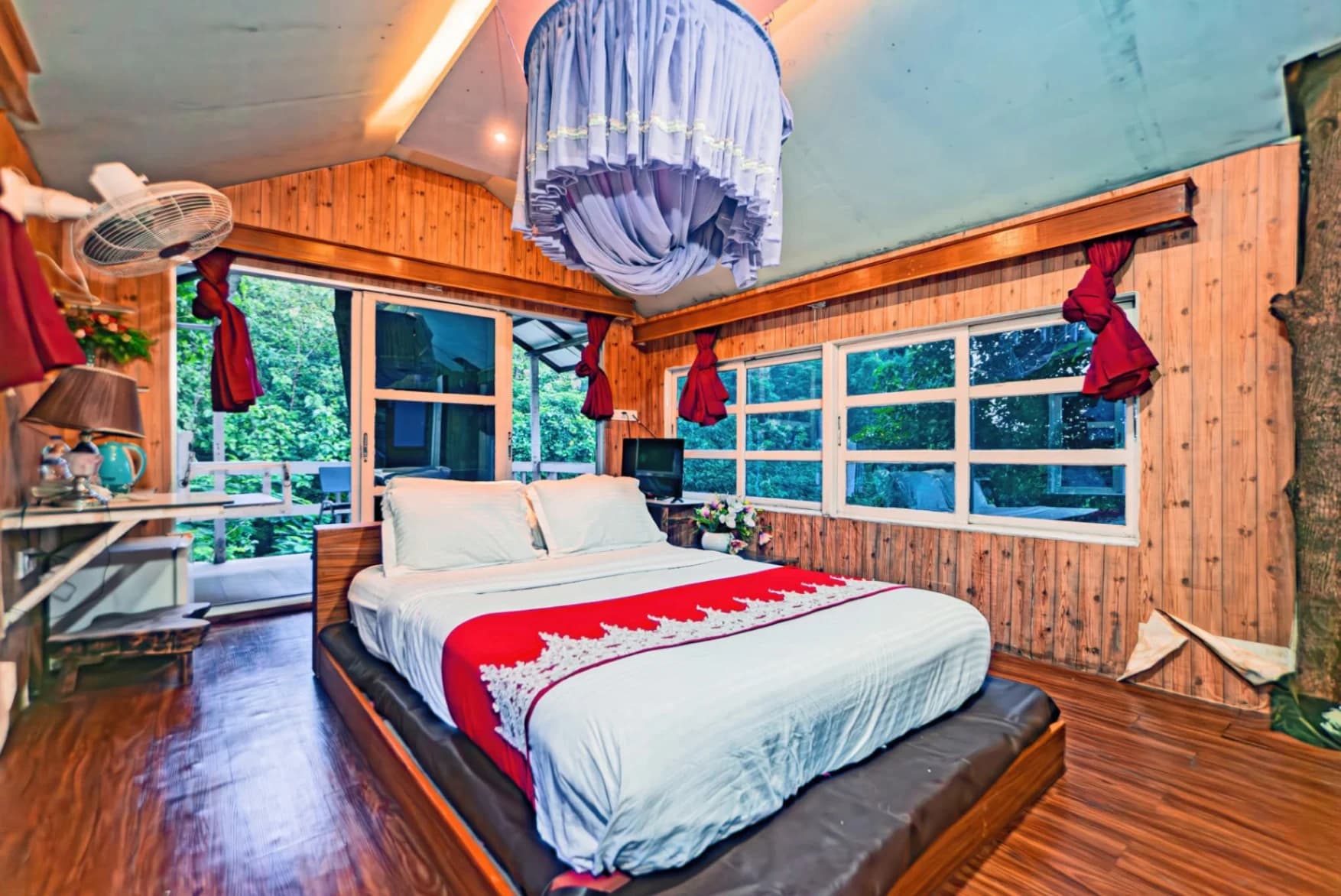 Tree house Couple Room photo 1