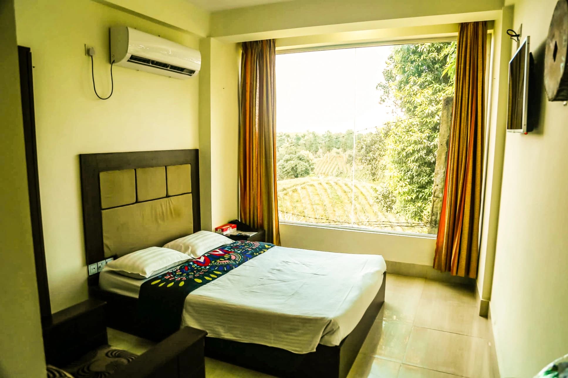 Honeymoon Suite photo 1