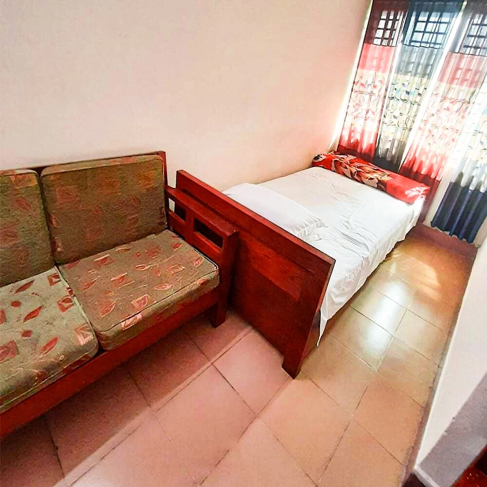 AC Single Bed Room - 01 photo 1