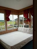 Water INN -A Luxury Ac House Boat thumbnail 4